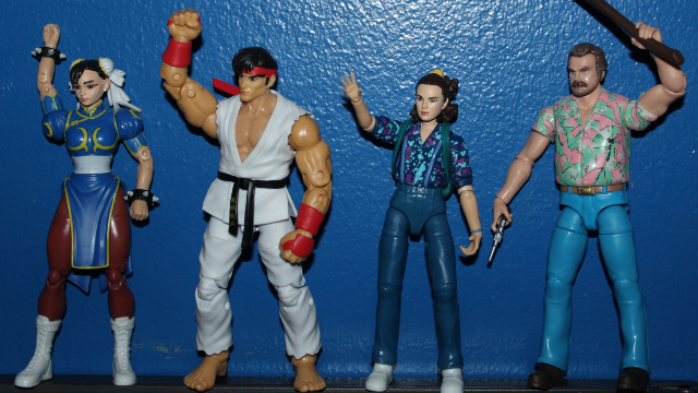 Toy Review: Playmates TMNT x Street Fighter x Stranger Things