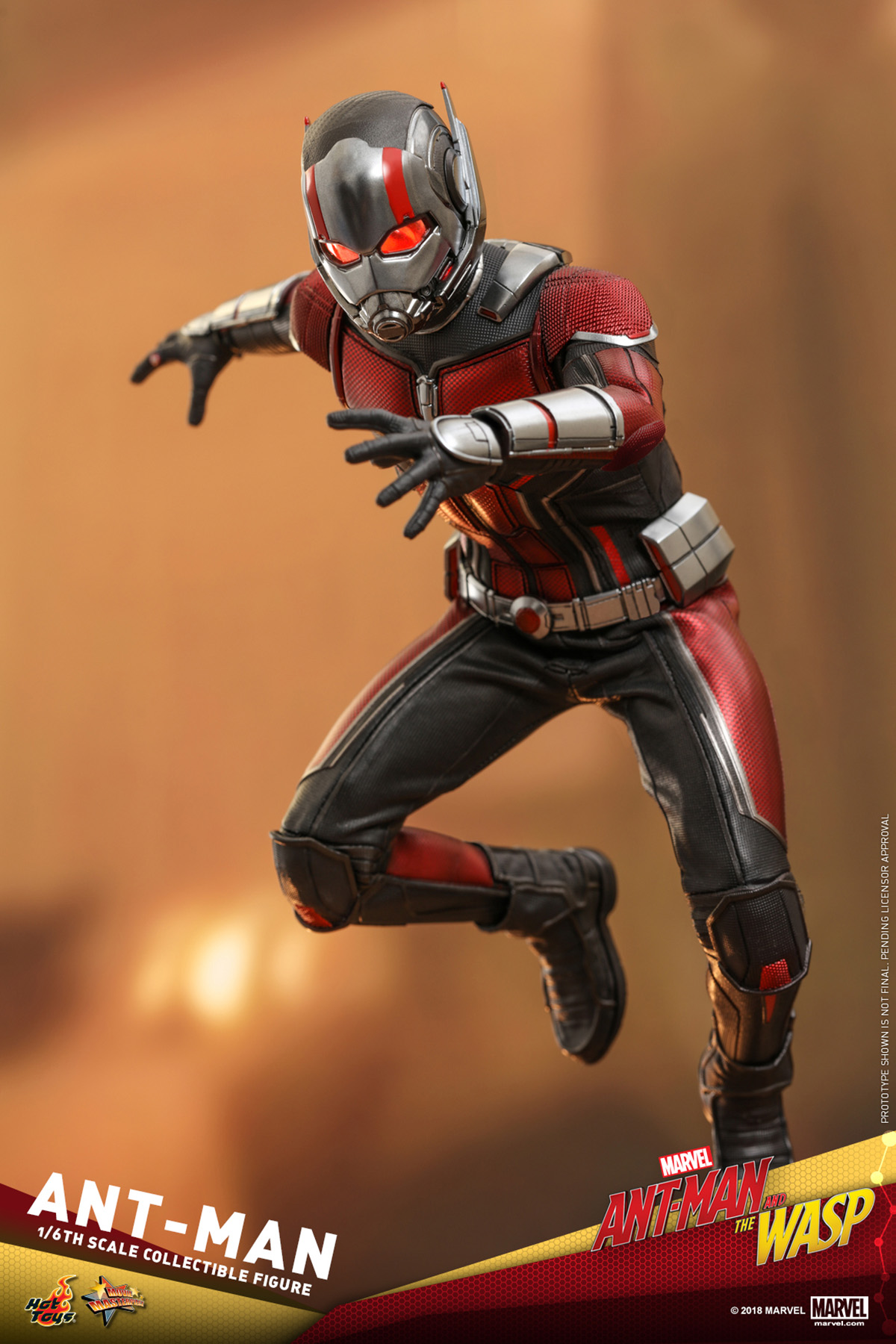 hot-toys-ant-man-and-the-wasp-ant-man-collectible-figure_pr13