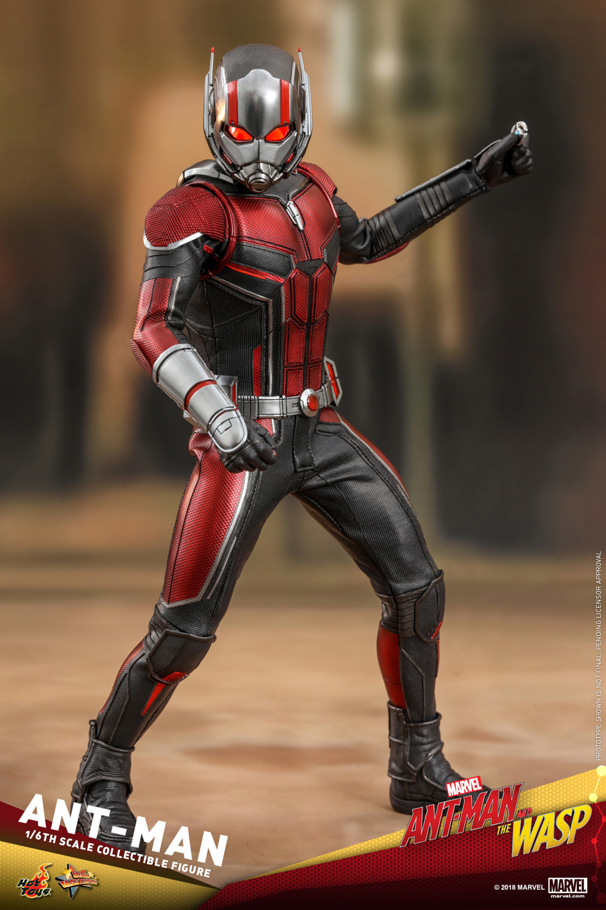 hot-toys-ant-man-and-the-wasp-ant-man-collectible-figure_pr14