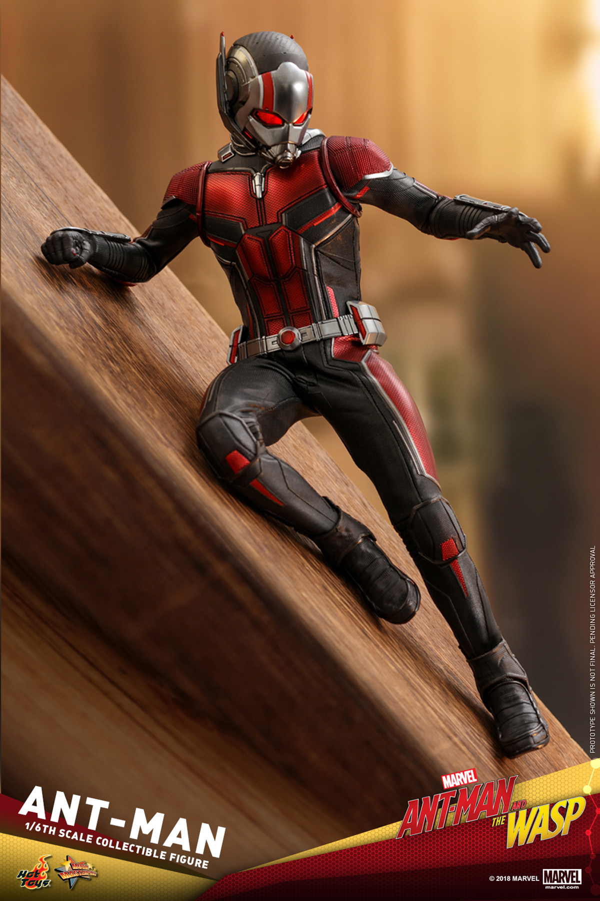 hot-toys-ant-man-and-the-wasp-ant-man-collectible-figure_pr8