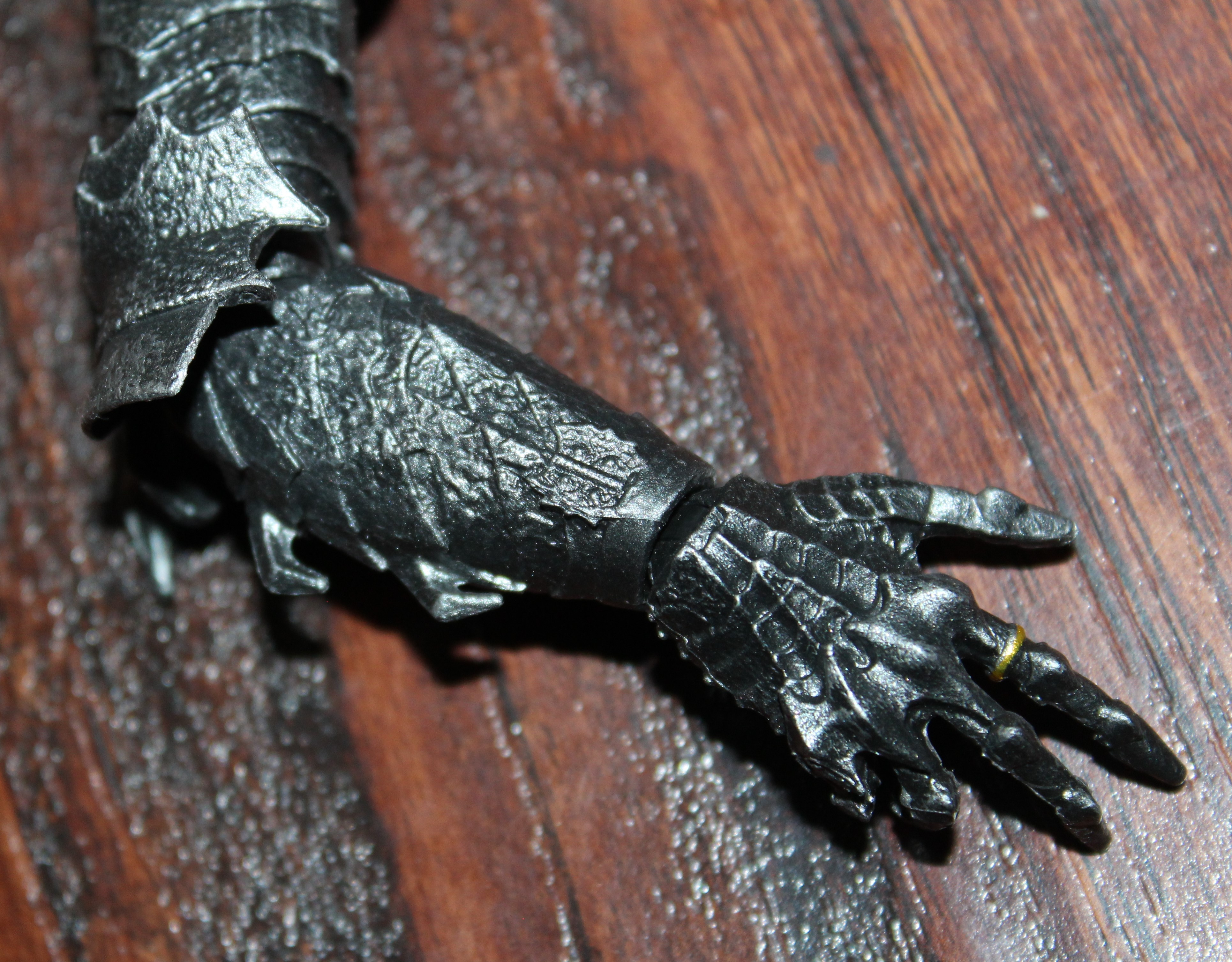 Sauron hand detail