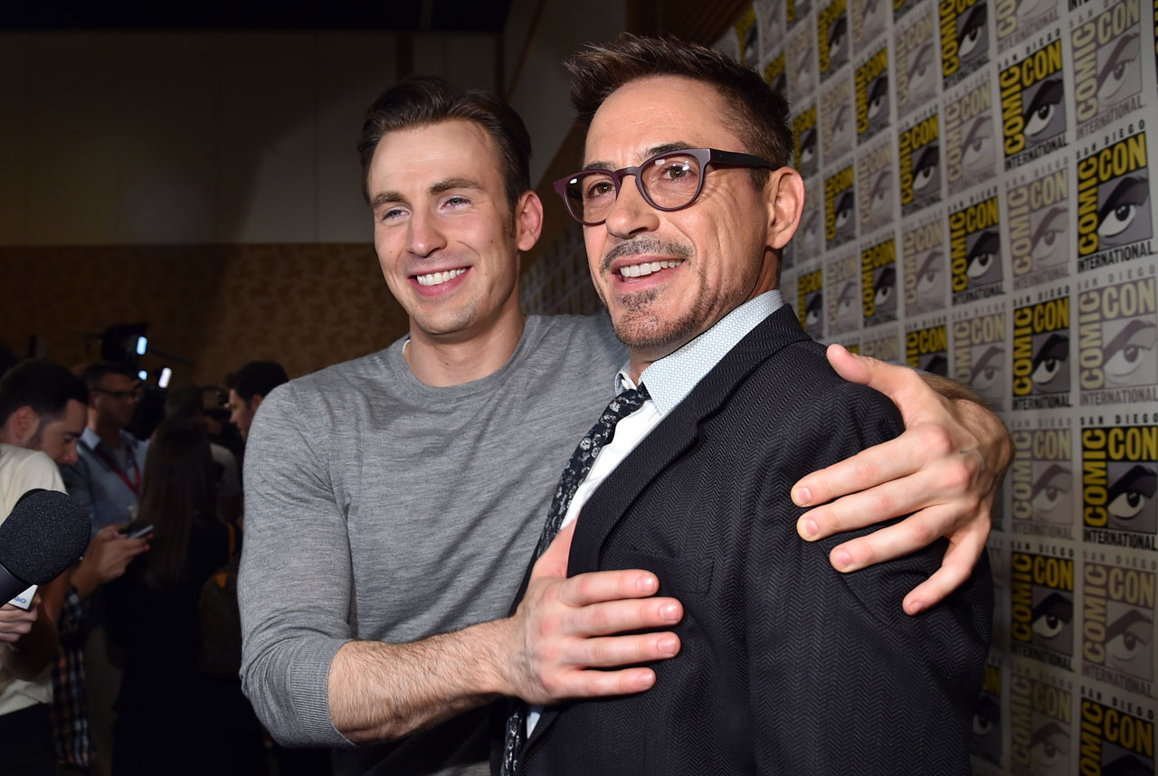 SAN DIEGO, CA - JULY 26: Actors Chris Evans and Robert Downey Jr. attend Marvel's Hall H Press Line for "Ant-Man" and "Avengers: Age Of Ultron" during Comic-Con International 2014 at San Diego Convention Center on July 26, 2014 in San Diego, California. (Photo by Alberto E. Rodriguez/Getty Images for Disney) *** Local Caption *** Chris Evans;Robert Downey Jr.